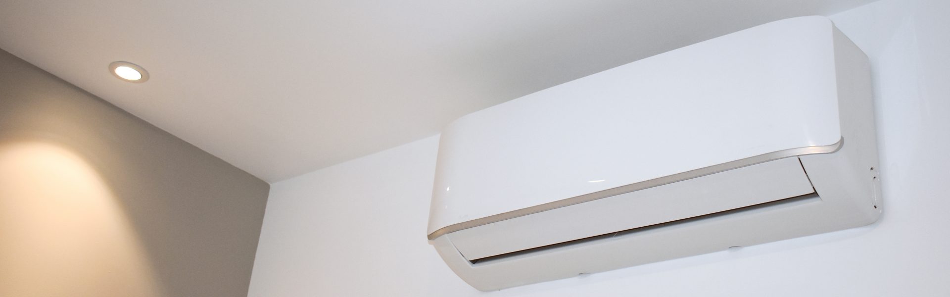 air con unit on wall